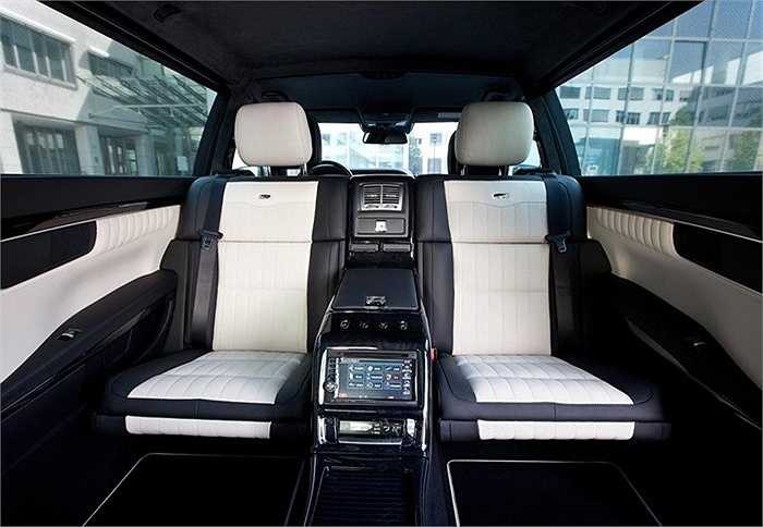 Nhiều khách hàng của dòng xe này thuộc giới siêu giàu, hoặc chính khách, những nhà tài phiệt... bởi chiếc xe cho phép trang bị khả năng chống đạn lên mức B6/B7.