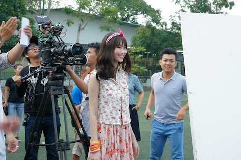 thu thảo xấu xí