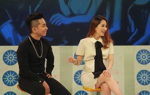 Khánh Thi và bạn trai Phan Hiển trở thành khách mời trong chương trình 'Bữa trưa vui vẻ'.