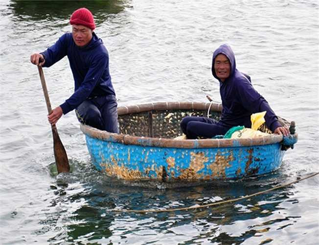 Theo các ngư dân, vài năm trước mỗi cân ốc xà cừ chỉ đổi được một cân gạo, nhưng hai năm gần đây giá loại ốc này tăng vọt do nhu cầu người dân cùng du khách đến tham quan đảo Lý Sơn tăng cao. Ốc xà cừ bỗng chốc trở thành món ăn đặc sản không chỉ ở huyện đảo Lý Sơn mà còn lan rộng khắp ở các nhà hàng ở các tỉnh miền Trung. 