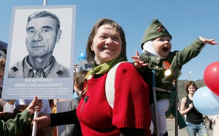 xúc động duyệt binh