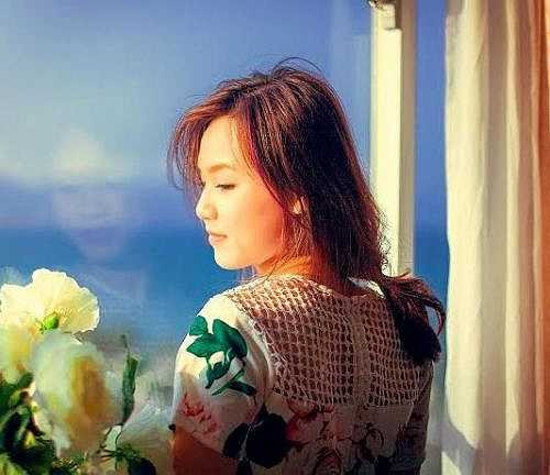 Thần tượng của cô bạn dễ thương này là mẹ.