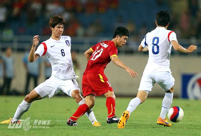 Nếu tiếp tục thể hiện như ở trận đấu với U23 Hàn Quốc, Công Phượng sẽ chỉ là dự bị cho 'Ronaldo Việt'. (Ảnh: Quang Minh)