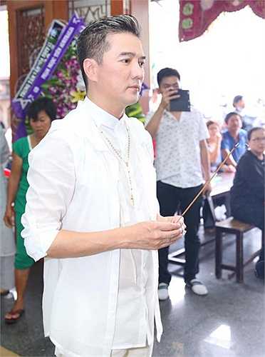Ca sỹ Đàm Vĩnh Hưng.