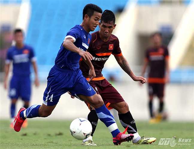 Đức Lương tìm cách vượt qua Hoàng Quảng. (Ảnh: Quang Minh)