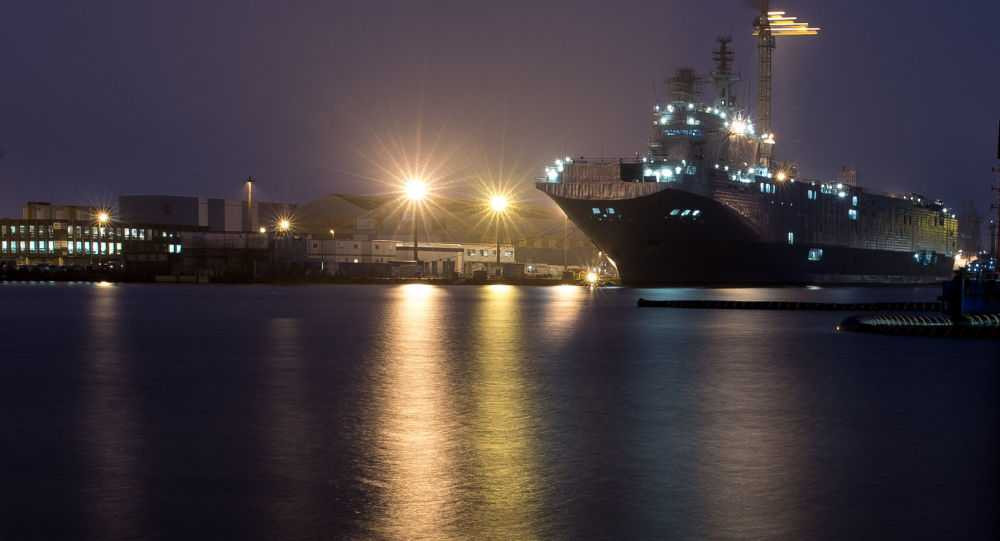 Tàu sân bay trực thăng Mistral