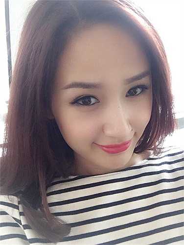 Nhan sắc ngày càng đằm thắm, mặn mà của Mai Phương Thúy.
