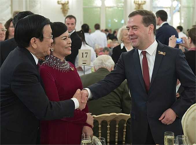 Nghi lễ đón tiếp nhân danh Tổng thống Vladimir Putin trong dịp kỷ niệm 70 năm Chiến thắng trong Chiến tranh Vệ quốc Vĩ đại 1941-1945