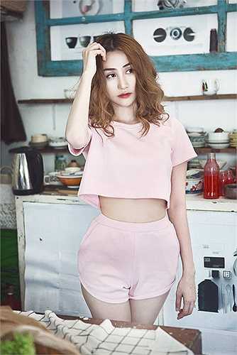 Và cô cũng mong muốn có được sự hỗ trợ như vậy khi cô tốt nghiệp việc học trở về nước làm việc.