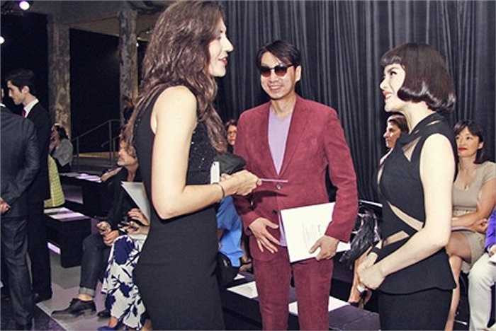 Lý Nhã Kỳ là một trong những vị khách được ưu ái và chăm sóc đặc biệt từ chính nhà thiết kế Georges Hobeika vào buổi trình diễn trong năm 2013 