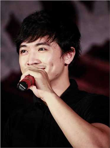 Trong quá trình đứng trên bục giảng, kỷ niệm mà Quân nhớ nhất là chính là những khoảnh khắc ăn mừng chiến thắng của học trò khi tham gia vào các trò chơi trong các tiết học do Quân nghĩ ra.