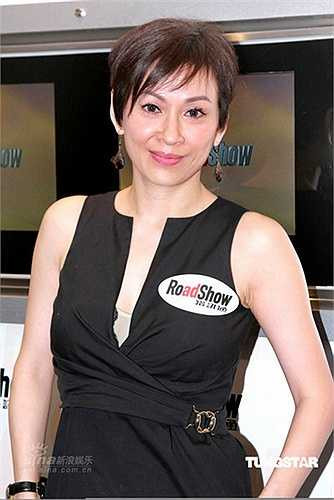 Năm 1987, Dư An An kết hôn với Henry Lee Junior. Năm 2003, cô lại ly hôn lần 2. Năm 2012, Dư An An gây sốc cho người hâm mộ khi quyết định dọn về sống chung với người tình kém 22 tuổi, A Dee.