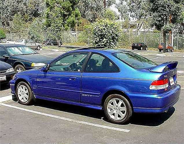 Đừng Lái xe: vì lái xe trong khi đang tức giận nguy hiểm đến bạn cũng như người khác. Lúc tức giận bạn mất kiểm soát, không tập trung và tầm nhìn của bạn bị thu hẹp. Bạn có thể không nhìn thấy đường và có thể không nhìn thấy người đi bộ hoặc xe khác đến gần bạn. 