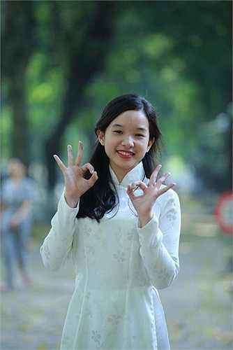Tú Linh xinh đẹp tuổi mới lớn. (Nguồn: 24h)