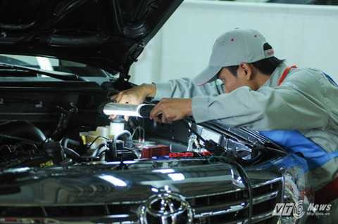 LỐI ĐI NÀO CHO CÔNG NGHIỆP Ô TÔ VIỆT NAM ?