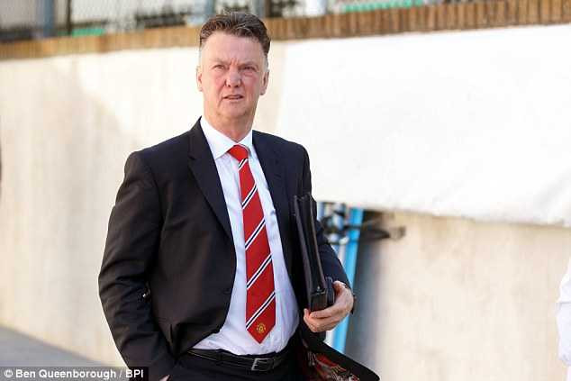 HLV Louis Van Gaal đang làm tốt nhiệm vụ tại Old Trafford