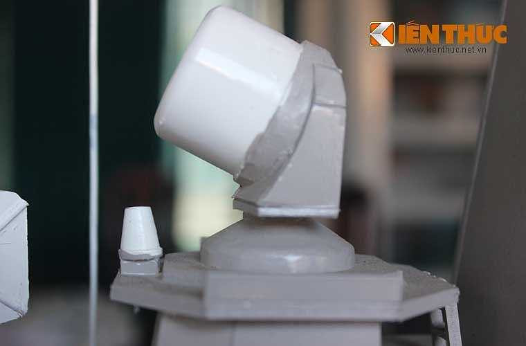 Radar điều khiển hỏa lực MR123 Vympel dùng điều khiển pháo hạm AK-176 và pháo phòng không tầm thấp AK-630.