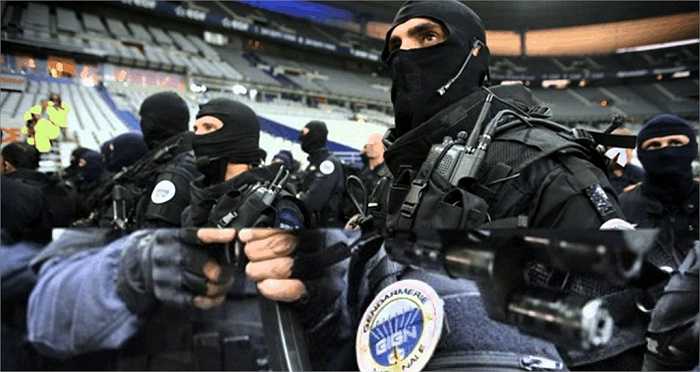 Đặc nhiệm GIGN hay còn gọi là Nhóm Can thiệp Hiến binh Quốc gia của quân đội Pháp, được biết đến với khả năng phản ứng nhanh và chuyên môn cao trong việc giải cứu con tin và chống khủng bố