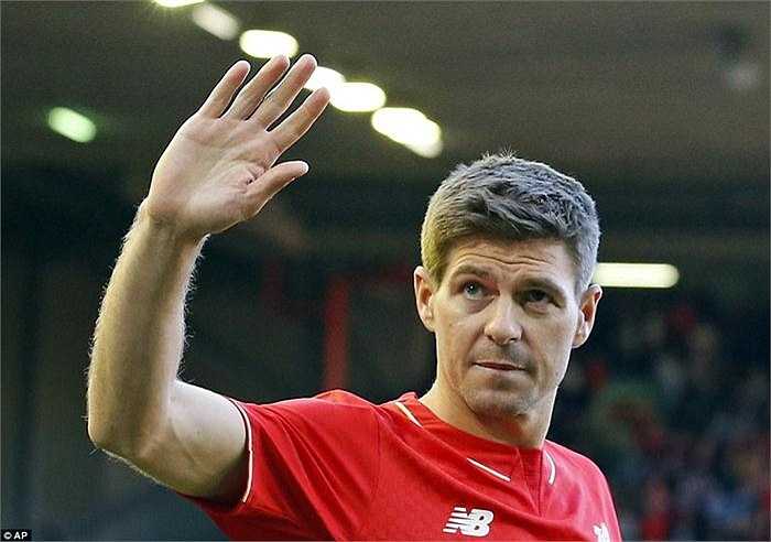 Gerrard chào tạm biệt người hâm mộ