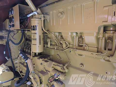 tàu hậu cần, nghề cá, khủng nhất, Việt Nam, hạ thủy, Lý Sơn, ngư dân