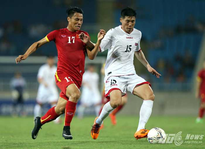 Mạc Hồng Quân ghi bàn vào lưới Triều Tiên
