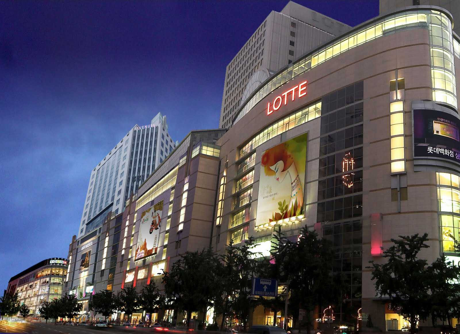 Cuộc chiến nảy lửa của 2 gã khổng lồ bán lẻ Hàn Quốc