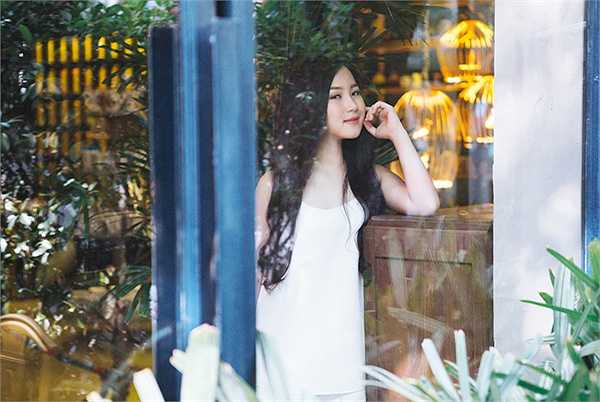Hương Tràm vừa kết thúc chuyến lưu diễn tại Úc cho các kiều bào. Tại đây, nữ ca sỹ được khen ngợi bởi giọng hát giàu nội lực và đầy cảm xúc
