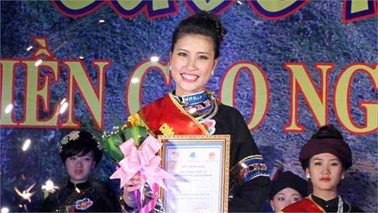 Hòa chia sẻ: 'Mình sẽ cố gắng hoàn thành chương trình học tập tại trường, tìm kiếm cơ hội việc làm để có thể tự trang trải cho cuộc sống của bản thân'. 