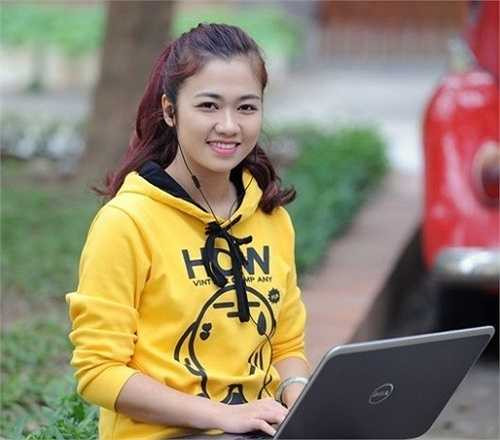 Do vậy, khi có thời gian rảnh nữ MC kiêm biên tập viên luôn muốn được chăm sóc gia đình, dọn dẹp nhà cửa.