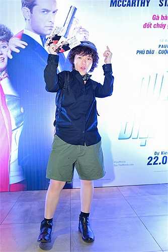 Nhắc đến Tiên Tiên, không thể không nhắc đến phong cách tom boy đầy cá tính.