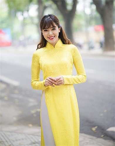 Cô được biết đến khi tham gia vào khá nhiều lĩnh vực giải trí.