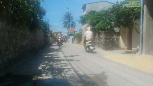 Nhóm côn đồ thả chó dữ, bắn súng vào nhà dân