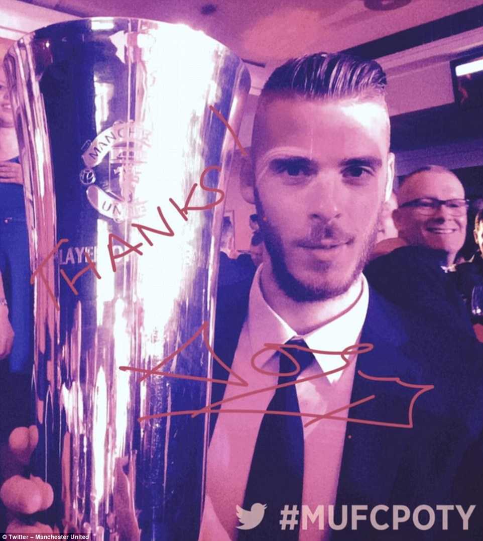 De Gea vừa nhận giải "Cầu thủ xuất sắc nhất năm tại Man Utd"