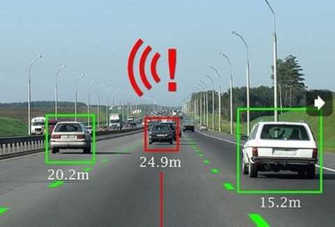 'Mắt thần' Mobileye trợ giúp người lái xe như thế nào?