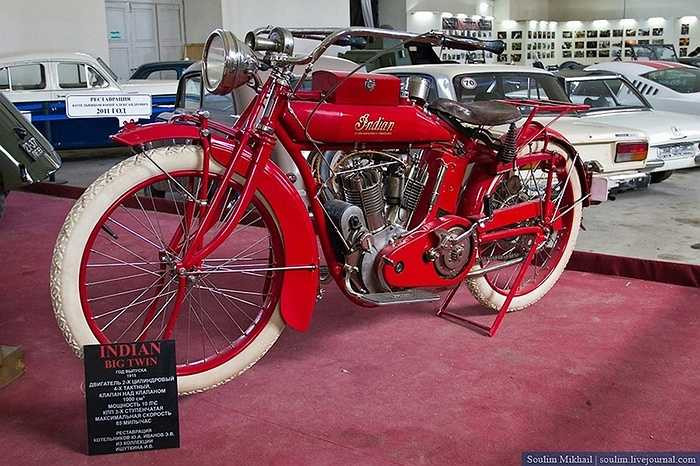 Chủ nhân bộ sưu tập cất công tìm mua những chiếc mô tô trên khắp châu Âu, chủ yếu là các đời xe trước năm 1945.