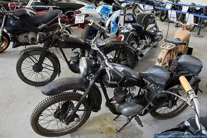 Mỗi năm, hàng nghìn lượt khách đến thăm quan bảo tàng để chiêm ngưỡng những mẫu xe từng xuất hiện cách đây ngót thế kỷ (Quốc Khánh)