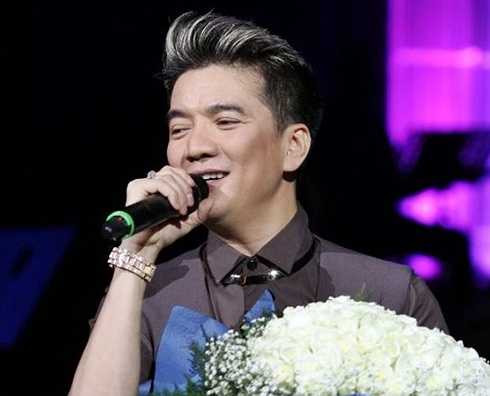 Không chỉ sở hữu nhà sang, Mr. Đàm còn có một bộ sưu tập đồ hiệu 'khủng' với những thương hiệu thời trang lớn như Louis Vuitton, Hermès... 