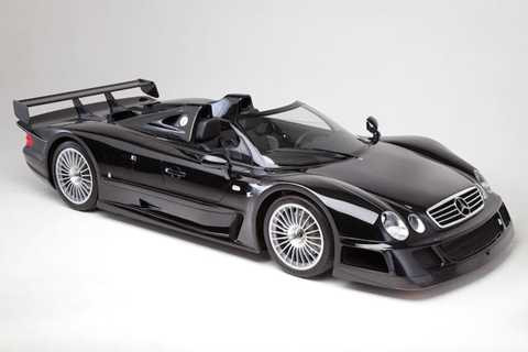 Chiếc roadster CLK GTR siêu hiếm của Mercedes được bán đấu giá