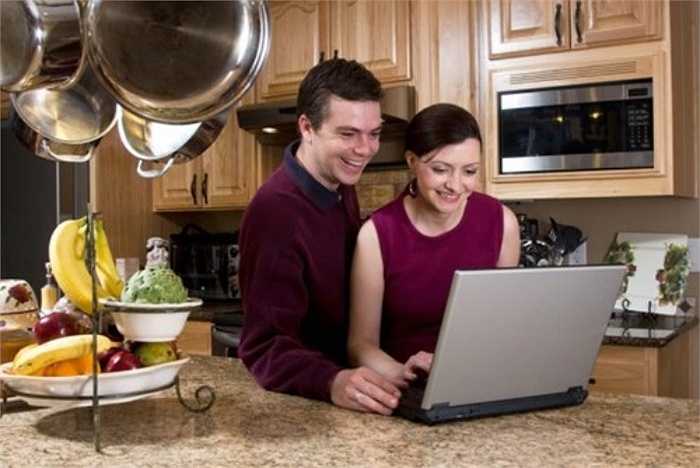 Ken Olson, Chủ tịch hãng Digital Equipment, 1977 từng đưa ra tiên đoán sai lầm đó là: 'Không có lý do gì khiến cho bất kỳ người nào muốn có một chiếc máy tính trong nhà họ'.