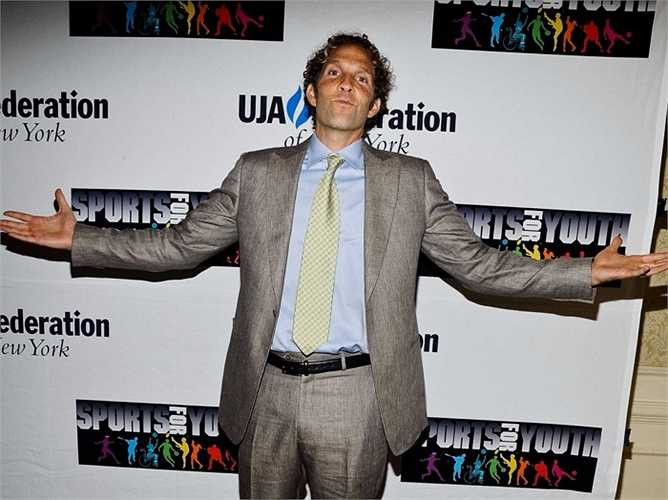 Hiện nay, quan hệ của họ vẫn khá tốt: khi Itzler phát hiện ra rằng Blakely đã đem căn nhà ở La Jolla, California rao bán mà quên không nói với mình, anh ấy vẫn rất vui vẻ và nói rằng anh ấy tin tưởng cô đến nỗi cô có thể làm bất kì điều gì cô muốn.