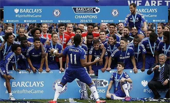 'Đội hình vô địch mùa 2004-05 tới nay không còn ai cả, ngoại trừ Drogba, John Terry và Petr Cech. Sẽ là một giấc mơ nếu tôi dẫn dắt Chelsea vào năm 2025 và giành vô địch với đội bóng vào các năm 2005, 2015 và 2025', HLV Mourinho ước ao