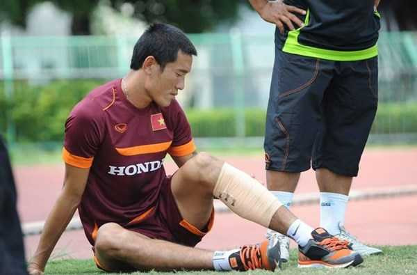 Chí Công chấn thương trước trạn