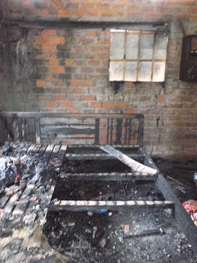 Hoả hoạn trong đêm, vợ con chết thảm chồng nguy kịch