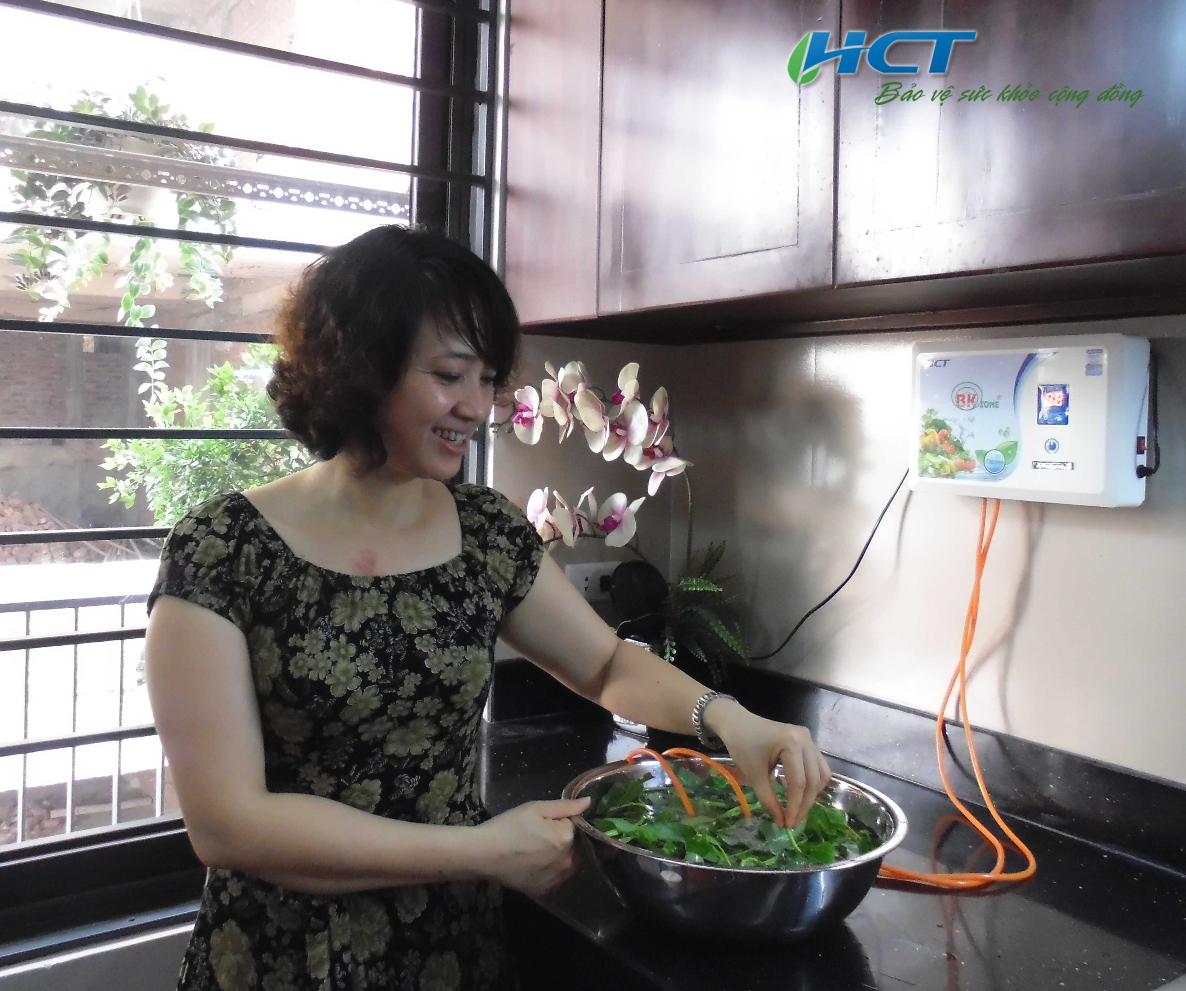 Máy khử độc BKOzone của HCT đạt Giải nhất Vifotec 2014