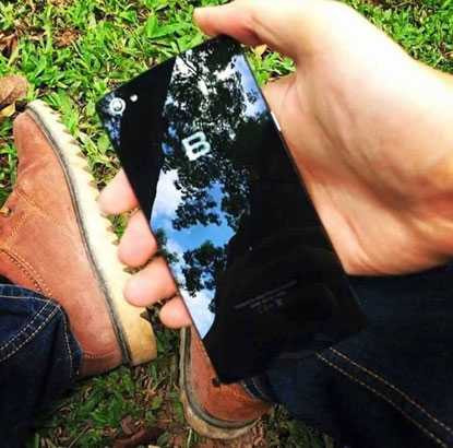 Những chiêu của BKAV khiến BPhone 'hot' đến tận phút chót