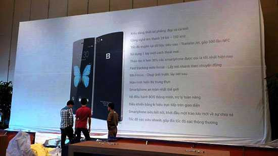 Những chiêu của BKAV khiến BPhone 'hot' đến tận phút chót