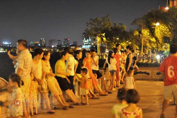 Cả nước quay cuồng chống đỡ nắng nóng kỷ lục