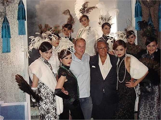 Trước khi bộ phim được công chiếu, hai người đẹp đã thay nhau lên báo chia sẻ rằng mình sẽ được đóng chung với nhiều siêu sao nổi tiếng thế giới vô cùng hoành tráng.