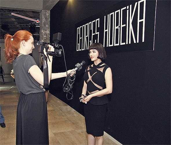 Sau khi 'lột xác' với phong cách quý tộc, Lý Nhã Kỳ cũng thường xuyên xuất hiện tại những sự kiện quốc tế.