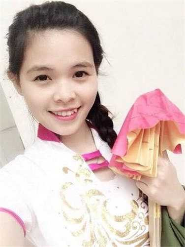 'Là 1 người con gái, bước chân vào môi trường rèn luyện vất vả và kỷ luật nề nếp, lúc đầu rất khó thích nghi nhưng sau 1 thời gian rèn luyện và học tập ở trường mình thấy trưởng thành hơn và học hỏi được rất nhiều điều'.